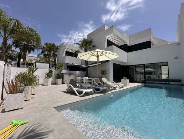 3 soverom Villa til leie i San Fulgencio med svømmebasseng garasje - € 2 500 (Ref: 9361899)