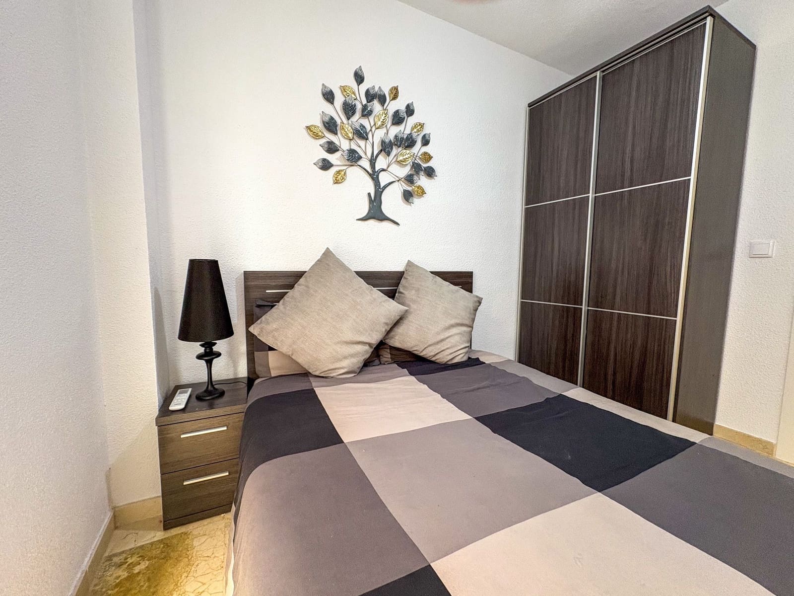 3 makuuhuone Asunto vuokrattavana paikassa Torrevieja - 1 300 € (Ref: 9361904)