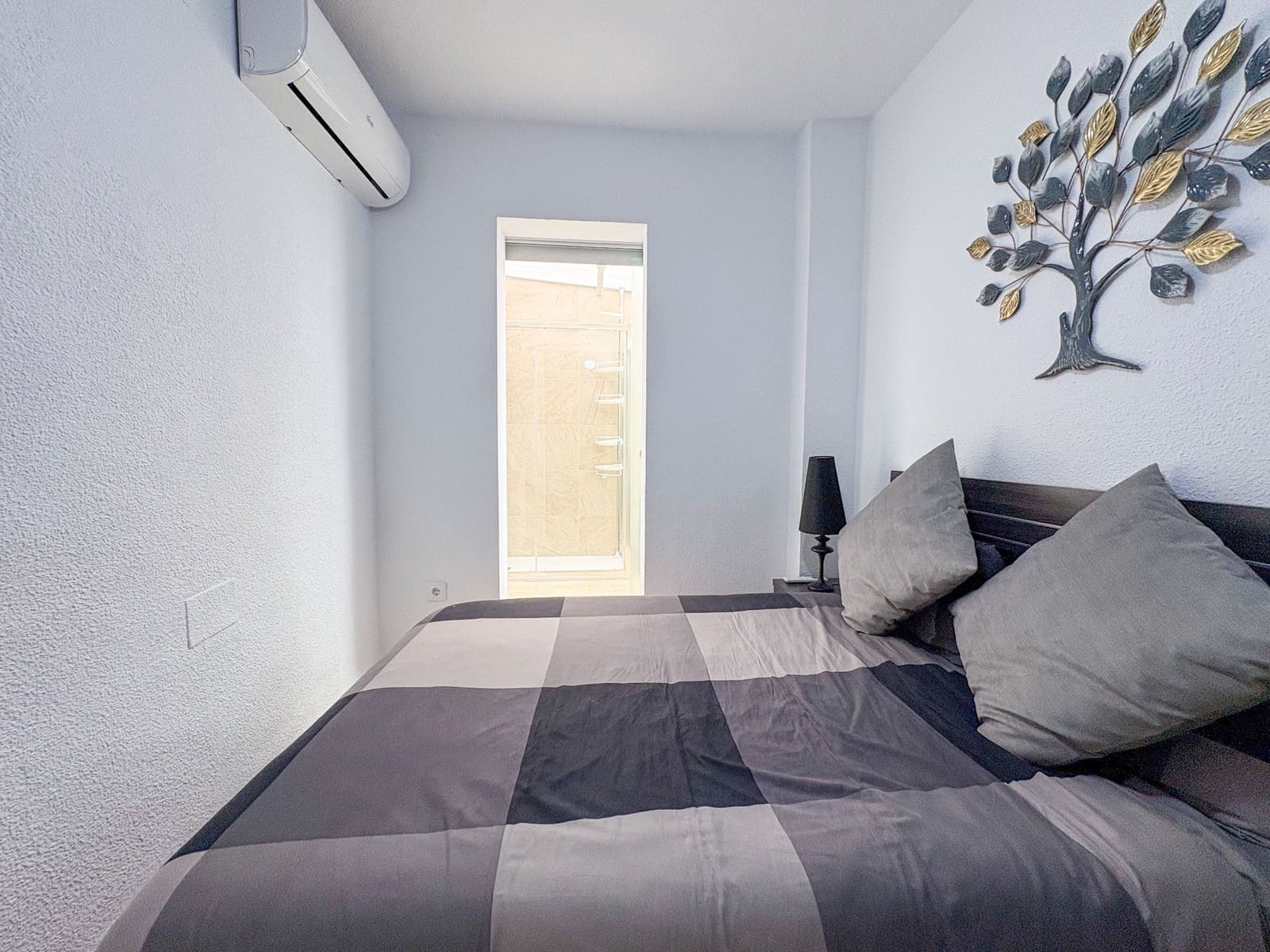 3 makuuhuone Asunto vuokrattavana paikassa Torrevieja - 1 300 € (Ref: 9361904)