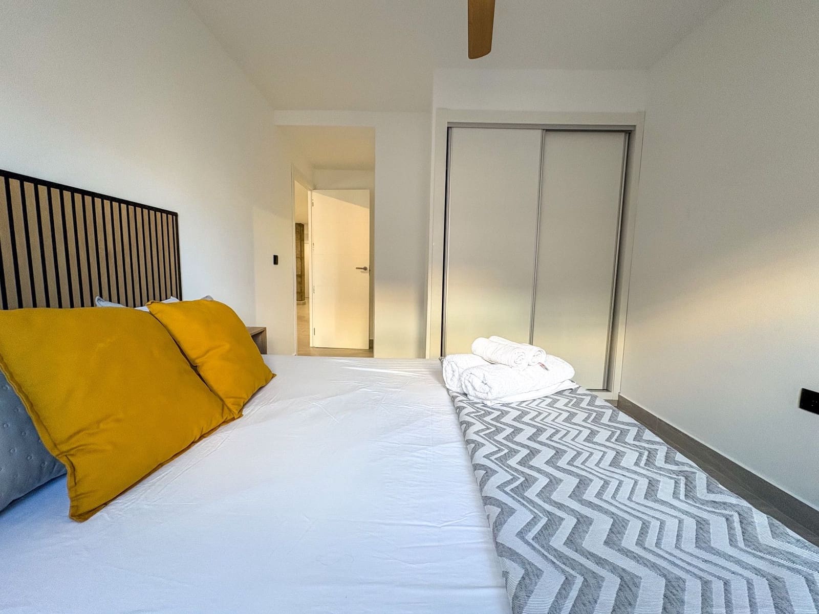 3 makuuhuone Asunto myytävänä paikassa Torrevieja - 280 000 € (Ref: 9366940)