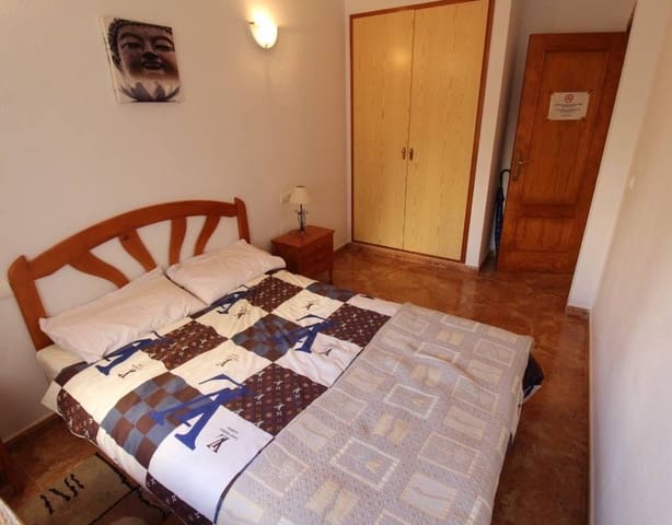 1 quarto Apartamento para arrendar em Torrevieja com piscina - 650 € (Ref: 9371719)