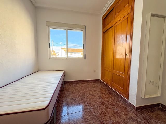 3 quarto Casa em Banda para arrendar em Los Cuarteros, San Pedro del Pinatar - 700 € (Ref: 9395705)