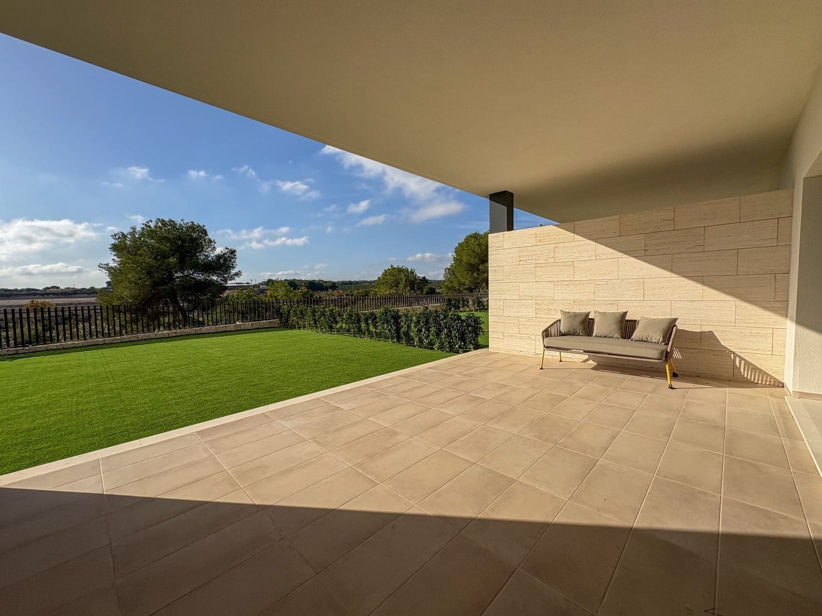 3 soverom Leilighet til salgs i Pilar de la Horadada med svømmebasseng garasje - € 334 900 (Ref: 9402858)