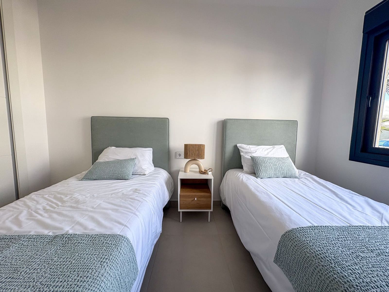 3 soverom Leilighet til salgs i Pilar de la Horadada med svømmebasseng garasje - € 334 900 (Ref: 9402858)