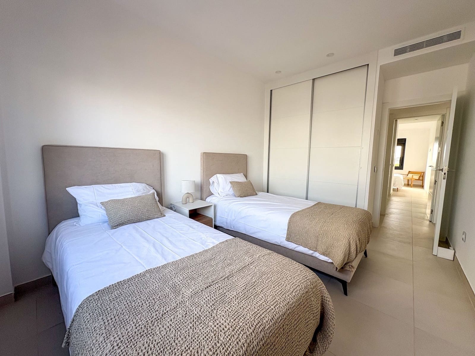 3 soverom Leilighet til salgs i Pilar de la Horadada med svømmebasseng garasje - € 334 900 (Ref: 9402858)