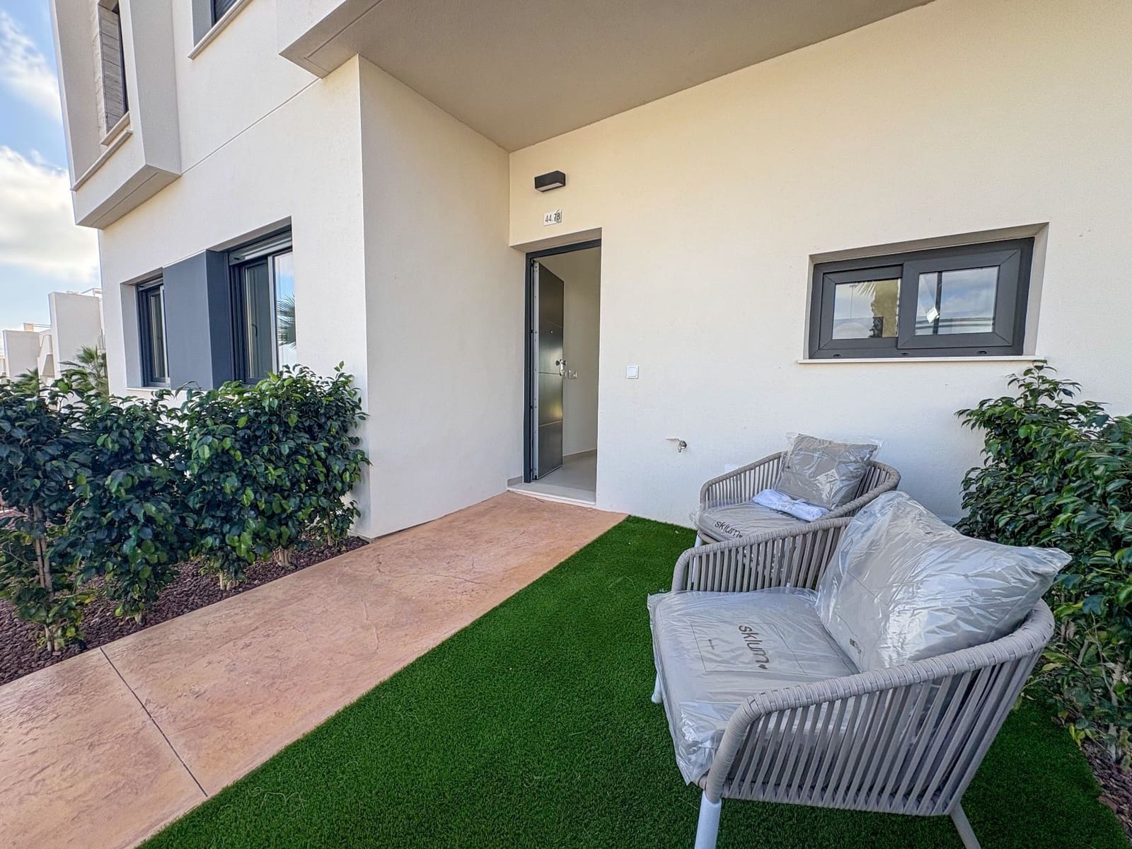 3 soverom Leilighet til salgs i Pilar de la Horadada med svømmebasseng garasje - € 334 900 (Ref: 9402858)