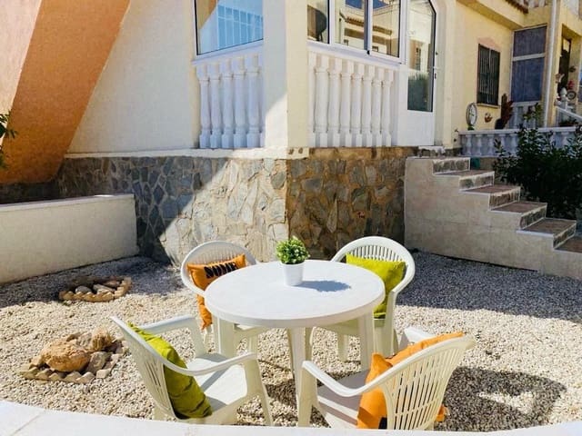 2 soverom Bungalow til leie i Orihuela Costa, Orihuela med svømmebasseng - € 800 (Ref: 9409166)