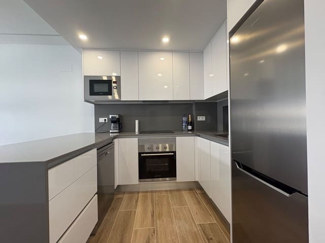 2 soveværelse Lejlighed til leje i Orihuela Costa, Orihuela med swimmingpool garage - € 1.200 (Ref: 9409168)