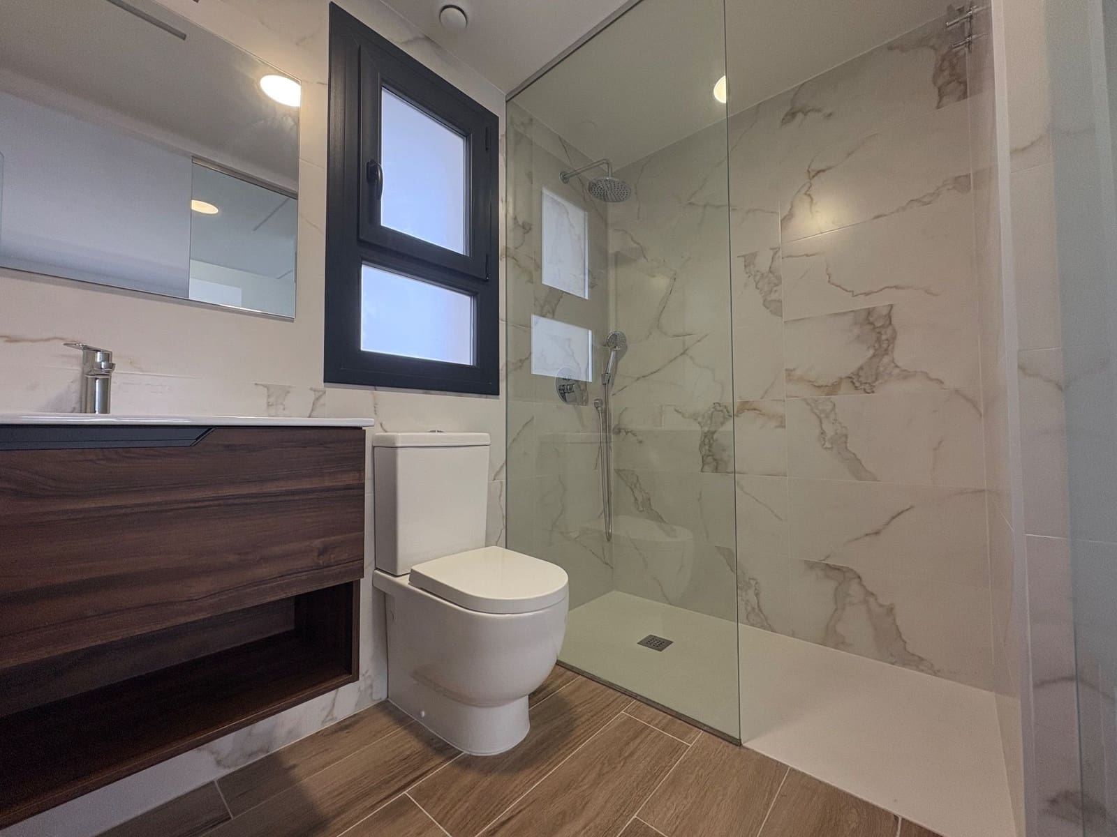 2 bedroom Flat for rent in Orihuela Costa with pool garage - € 1,200 (Ref: 9409168)