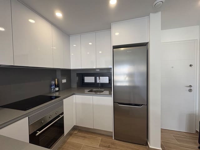 2 soveværelse Lejlighed til leje i Orihuela Costa, Orihuela med swimmingpool garage - € 1.200 (Ref: 9409168)