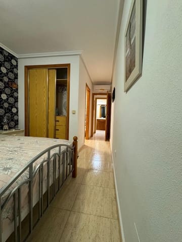 Villa/Maison Semi-Mitoyenne de 2 chambres à louer à Orihuela Costa, Orihuela avec piscine - 1 000 € (Ref: 9409170)