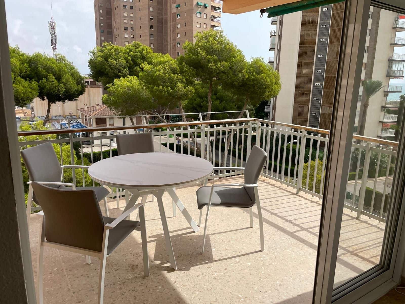 2 sypialnia Mieszkanie do wynajęcia w Orihuela Costa - 850 € (Ref: 9409171)