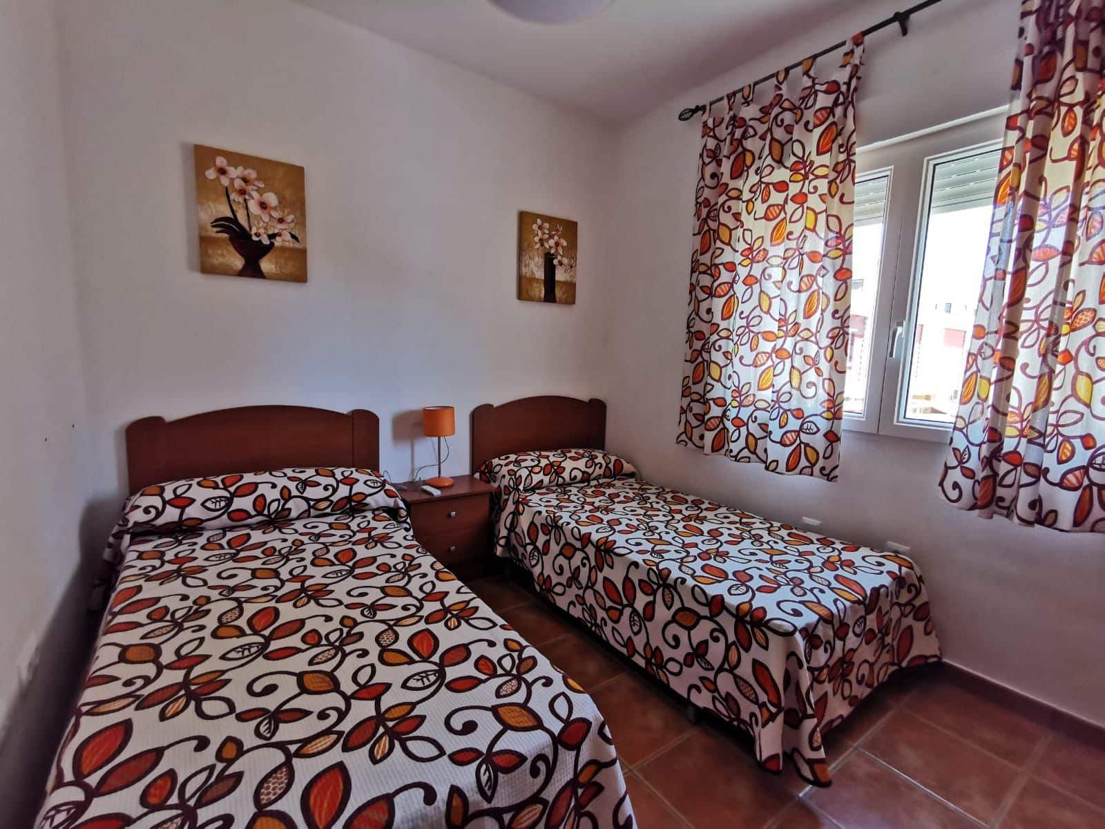 4 soverom Kjedet enebolig til leie i Pilar de la Horadada - € 1 250 (Ref: 9409172)