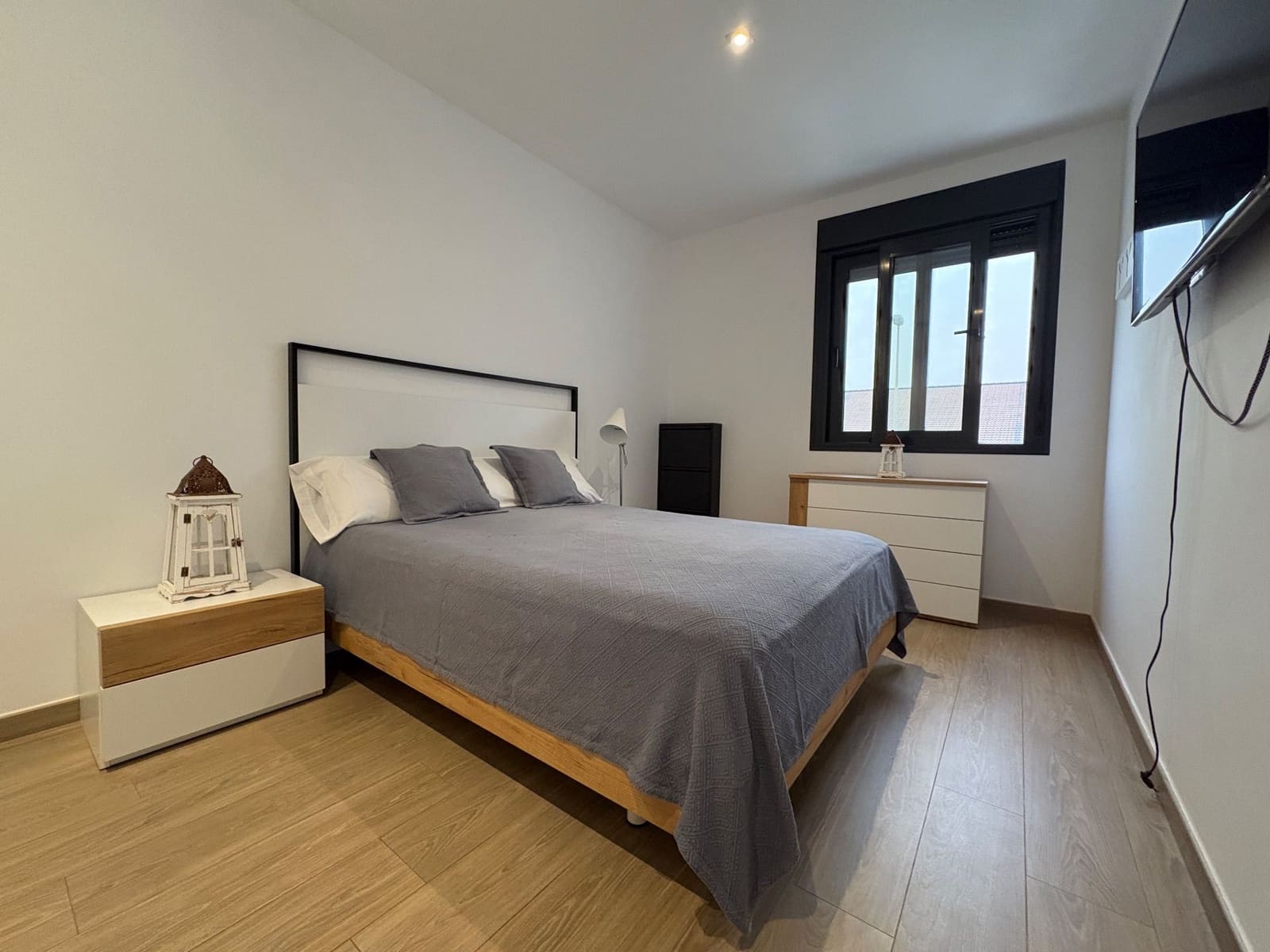 4 camera da letto Villa da affittare in Pilar de la Horadada con piscina garage - 2.350 € (Rif: 9409175)