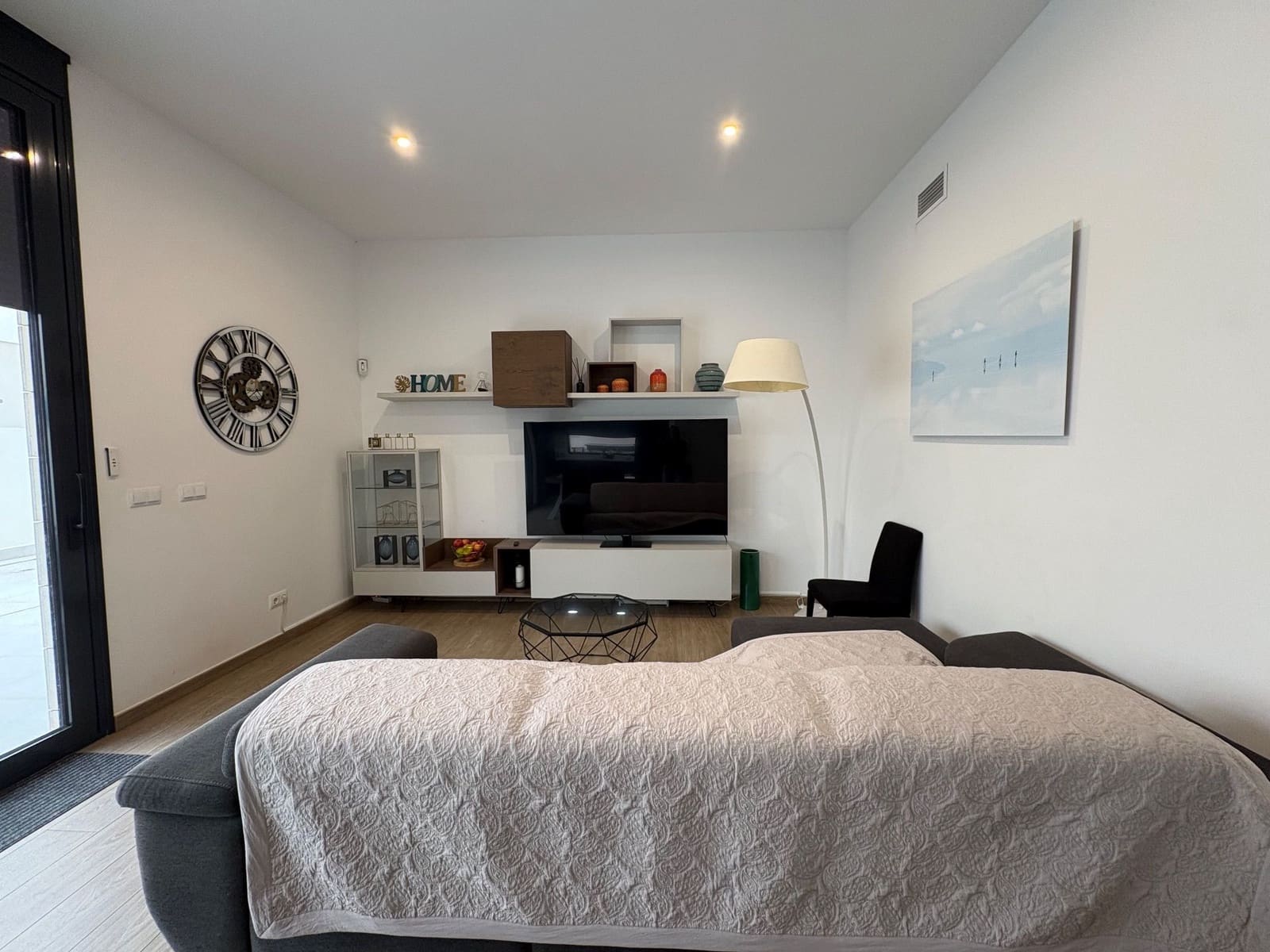 4 camera da letto Villa da affittare in Pilar de la Horadada con piscina garage - 2.350 € (Rif: 9409175)