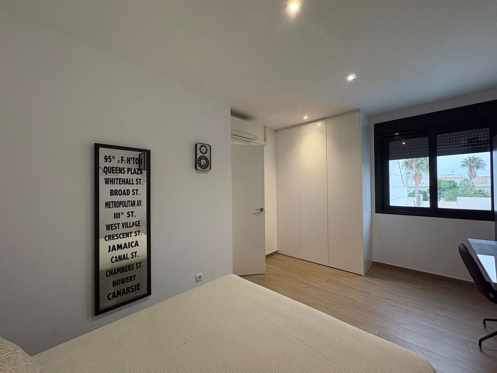 4 camera da letto Villa da affittare in Pilar de la Horadada con piscina garage - 2.350 € (Rif: 9409175)