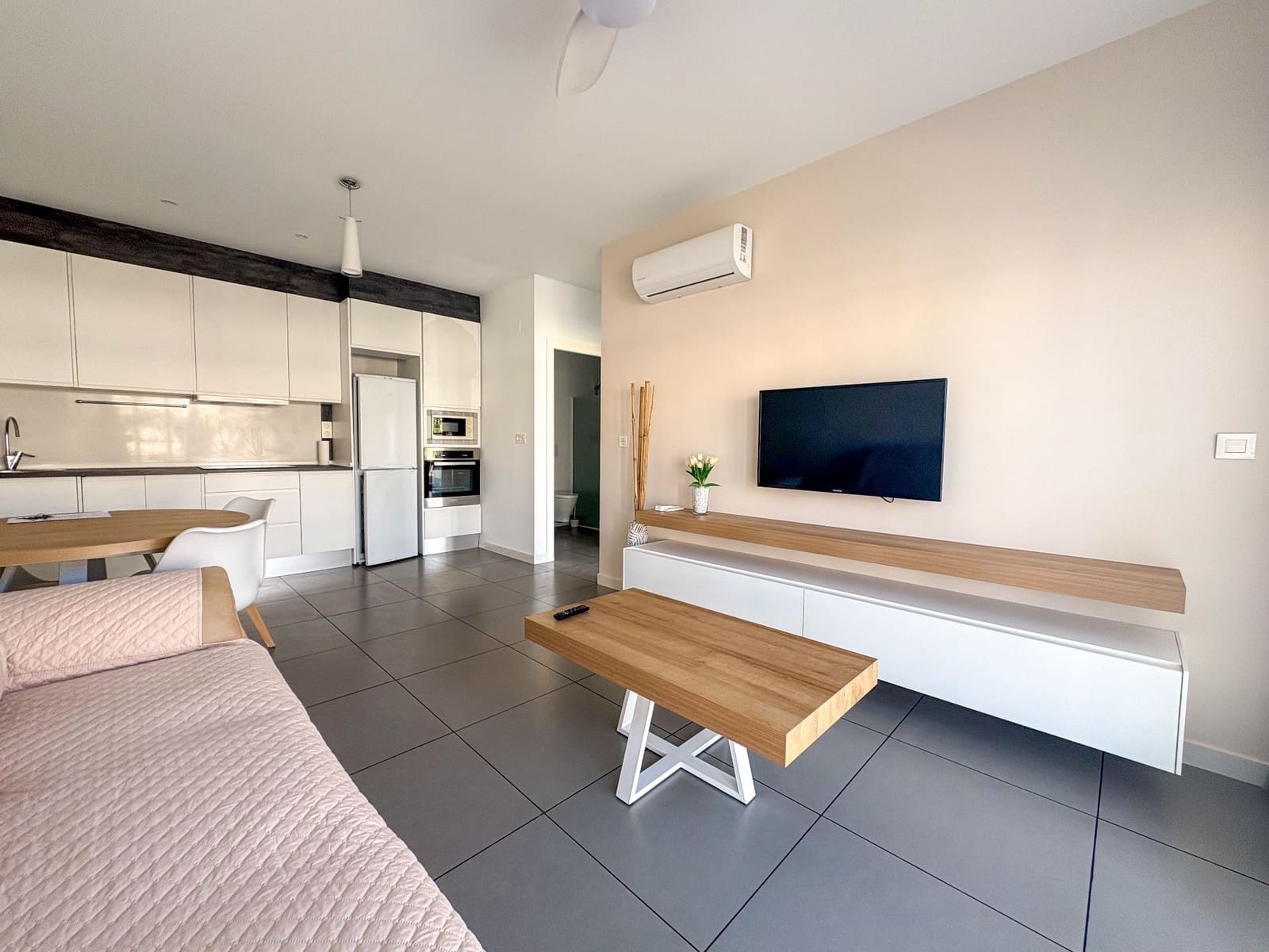 2 sypialnia Penthouse do wynajęcia w Pilar de la Horadada z basenem garażem - 780 € (Ref: 9413584)