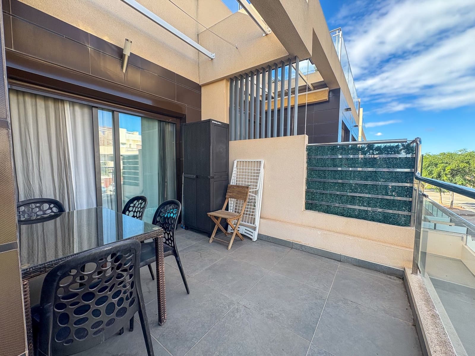 2 sypialnia Penthouse do wynajęcia w Pilar de la Horadada z basenem garażem - 780 € (Ref: 9413584)