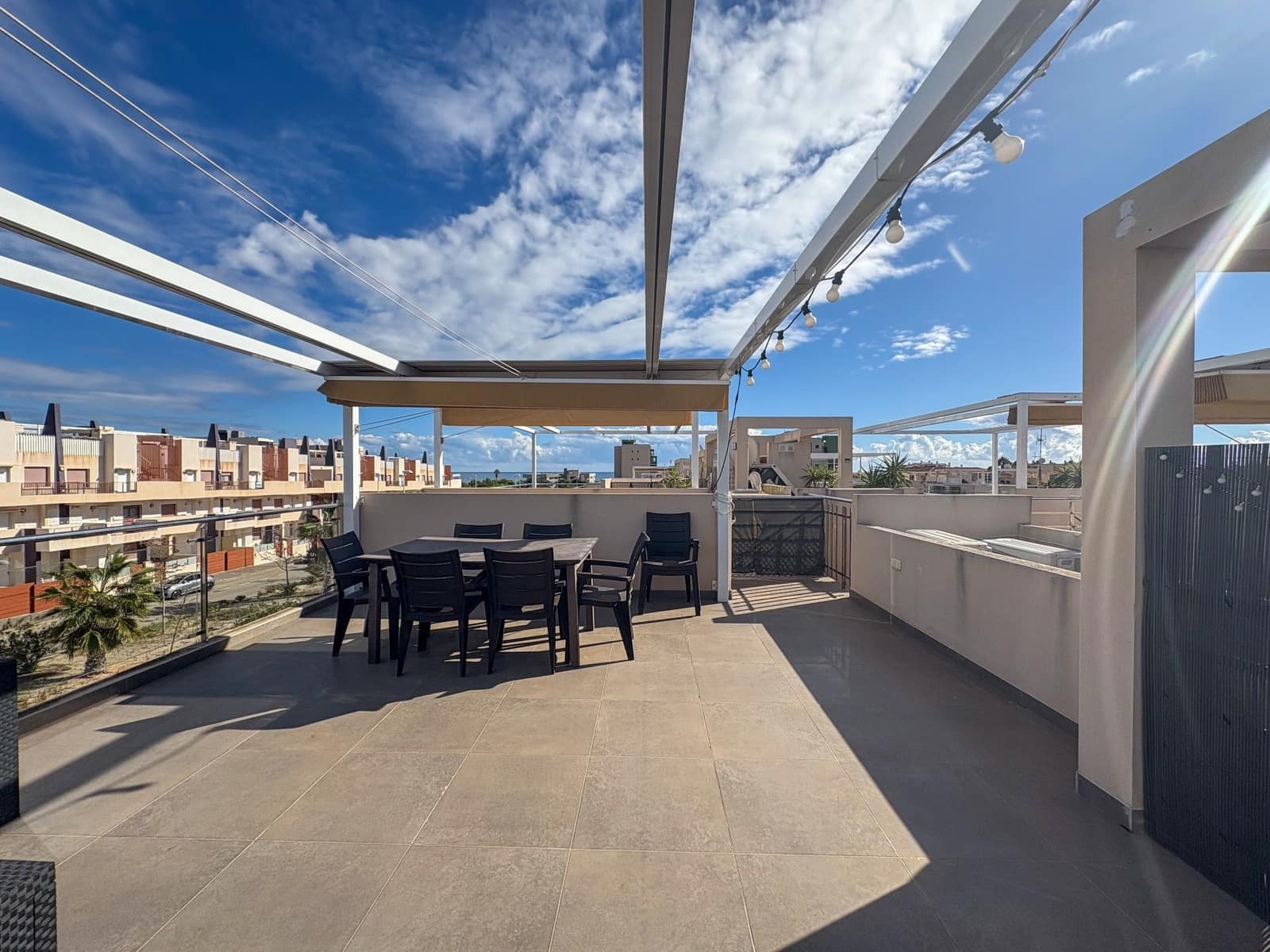 2 sypialnia Penthouse do wynajęcia w Pilar de la Horadada z basenem garażem - 780 € (Ref: 9413584)