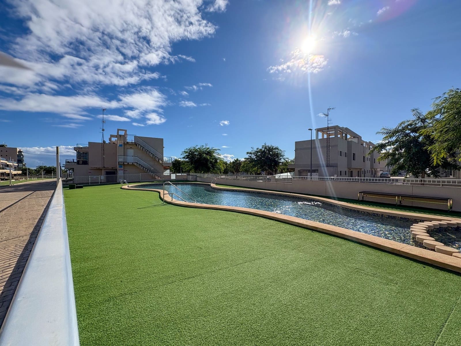 2 sypialnia Penthouse do wynajęcia w Pilar de la Horadada z basenem garażem - 780 € (Ref: 9413584)