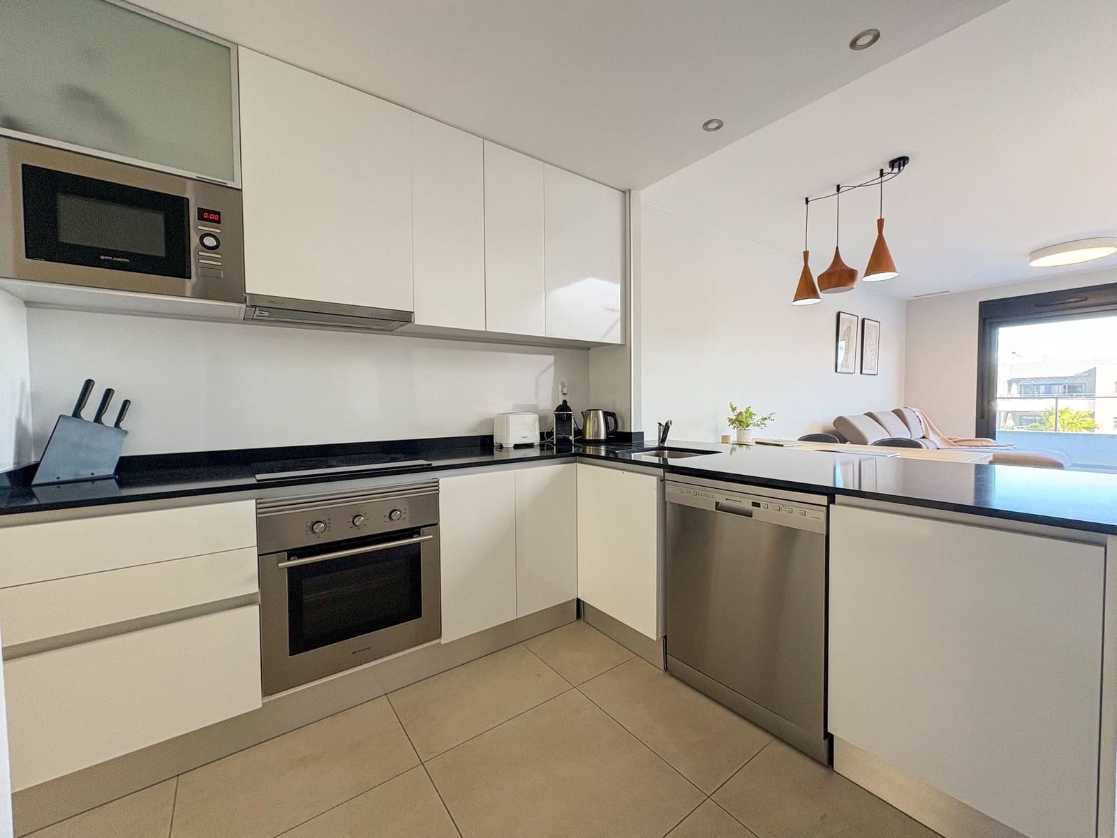 2 bedroom Penthouse for rent in Orihuela Costa with pool garage - € 1,800 (Ref: 9413585)