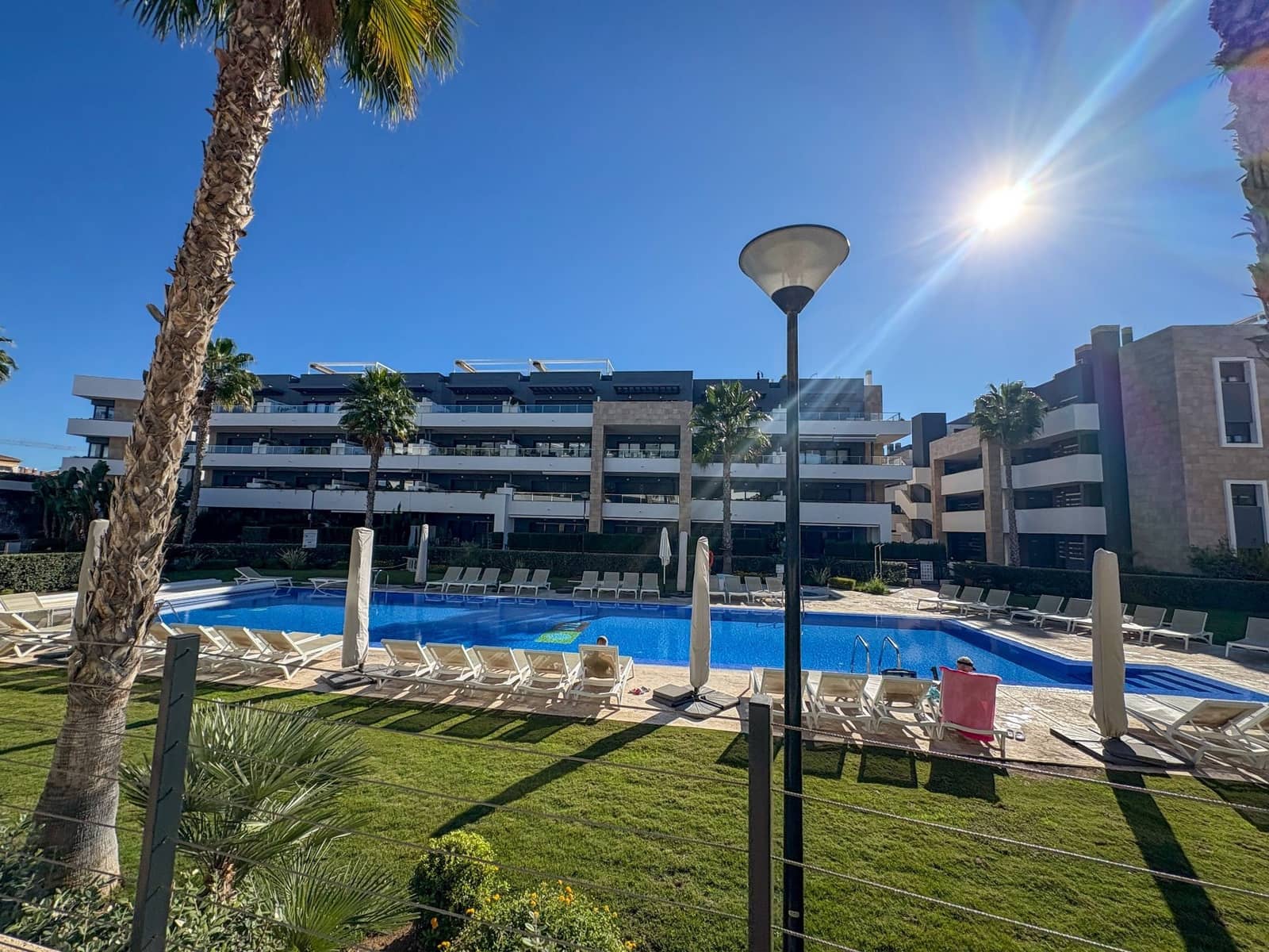 2 bedroom Penthouse for rent in Orihuela Costa with pool garage - € 1,800 (Ref: 9413585)
