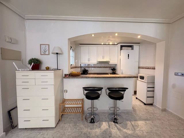 2 quarto Moradia para arrendar em Cabo Roig, Orihuela com piscina garagem - 1 050 € (Ref: 9413586)