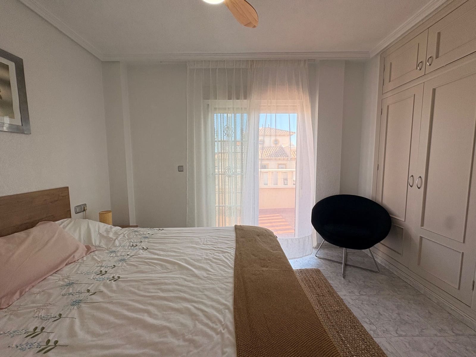 2 makuuhuone Huvila vuokrattavana paikassa Cabo Roig mukana uima-altaan 
autotalli - 1 050 € (Ref: 9413586)