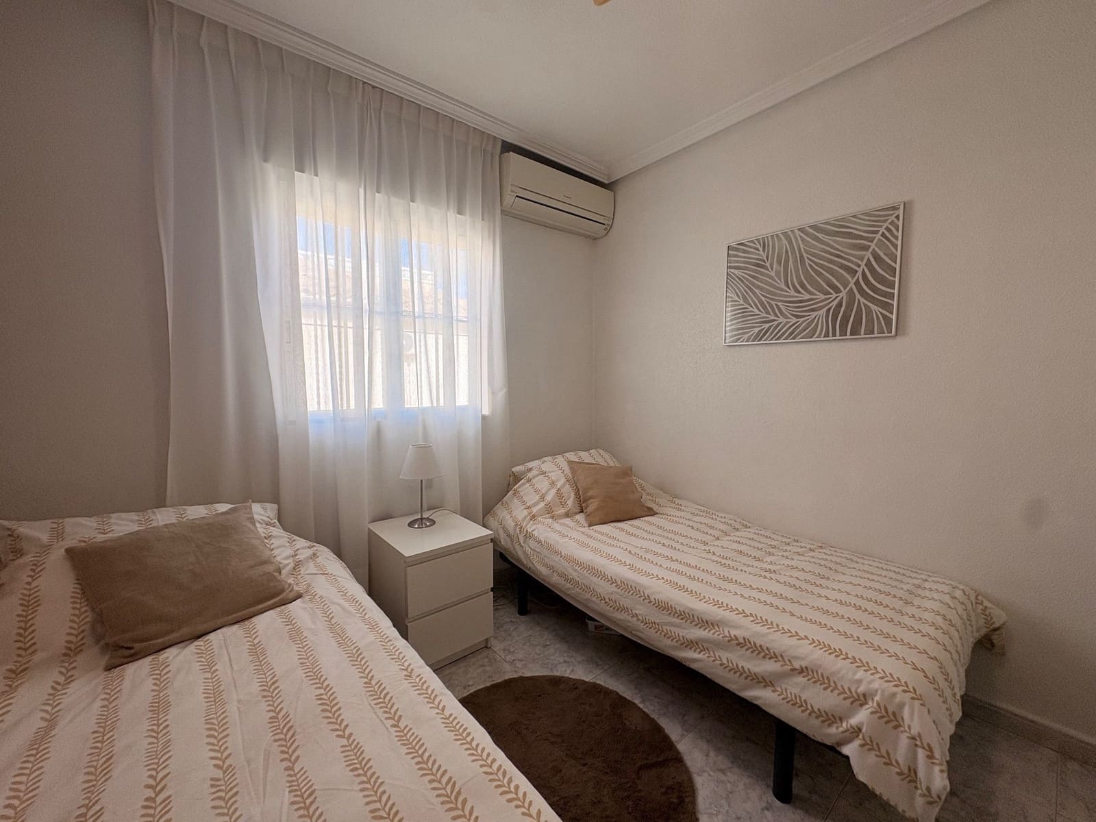 2 makuuhuone Huvila vuokrattavana paikassa Cabo Roig mukana uima-altaan 
autotalli - 1 050 € (Ref: 9413586)