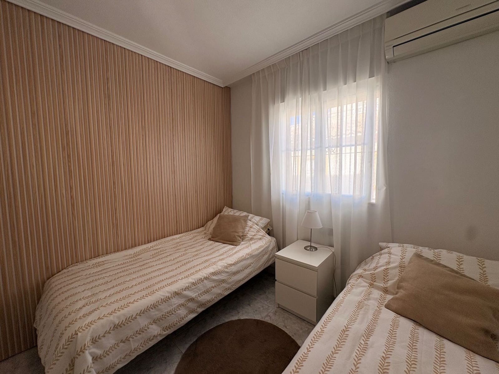 2 makuuhuone Huvila vuokrattavana paikassa Cabo Roig mukana uima-altaan 
autotalli - 1 050 € (Ref: 9413586)