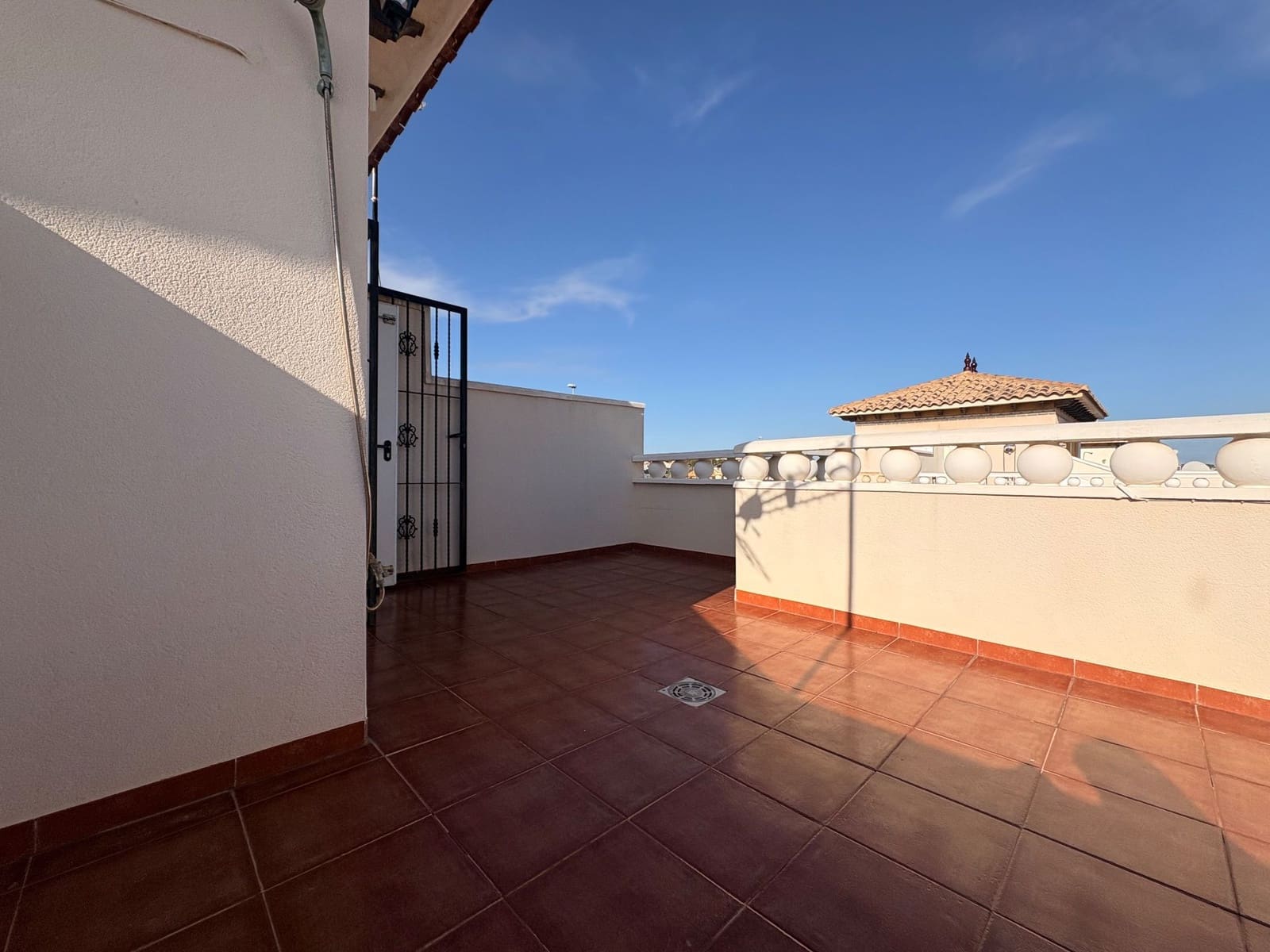 2 makuuhuone Huvila vuokrattavana paikassa Cabo Roig mukana uima-altaan 
autotalli - 1 050 € (Ref: 9413586)