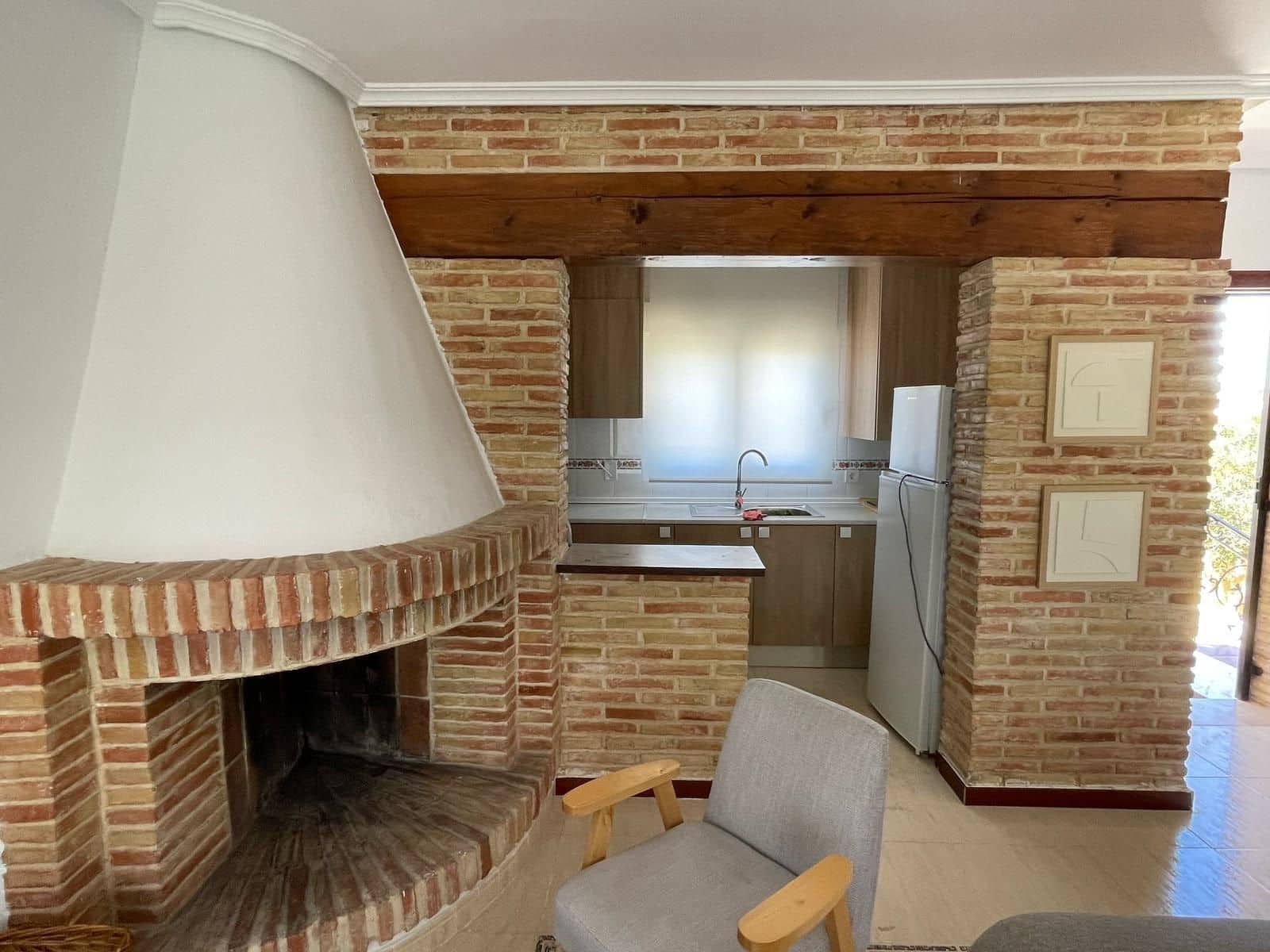 2 soverom Villa til leie i Orihuela Costa med svømmebasseng garasje - € 1 500 (Ref: 9413587)