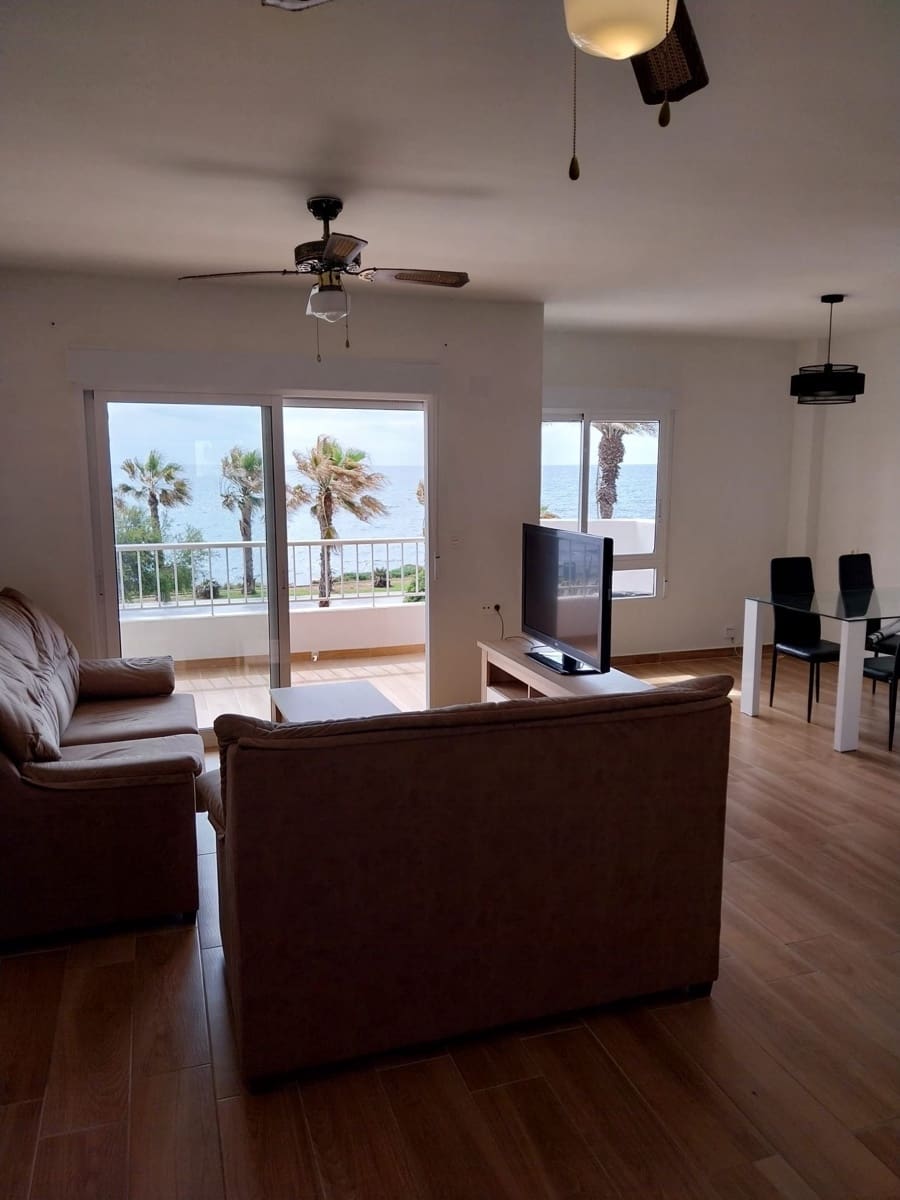 3 sypialnia Mieszkanie do wynajęcia w Torrevieja z basenem - 1 200 € (Ref: 9415398)