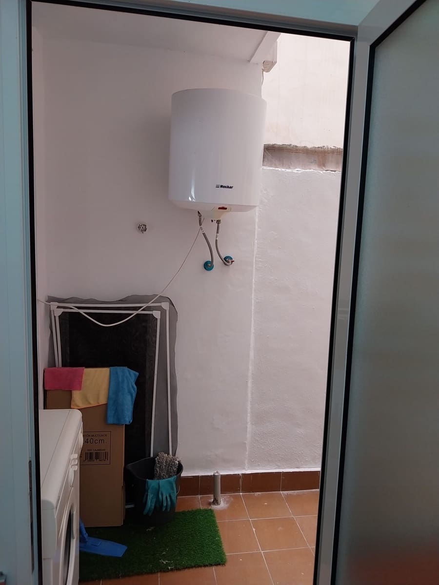 3 sypialnia Mieszkanie do wynajęcia w Torrevieja z basenem - 1 200 € (Ref: 9415398)