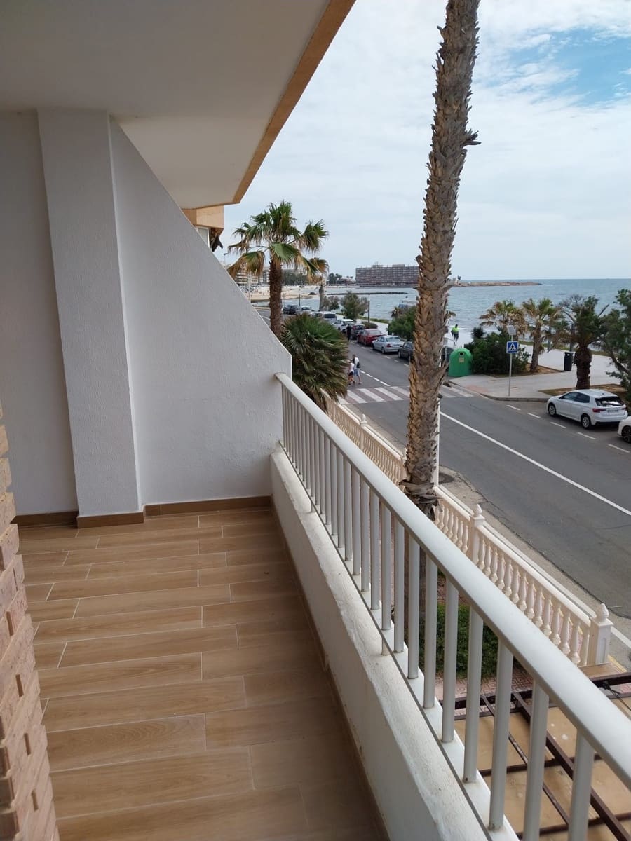 3 sypialnia Mieszkanie do wynajęcia w Torrevieja z basenem - 1 200 € (Ref: 9415398)