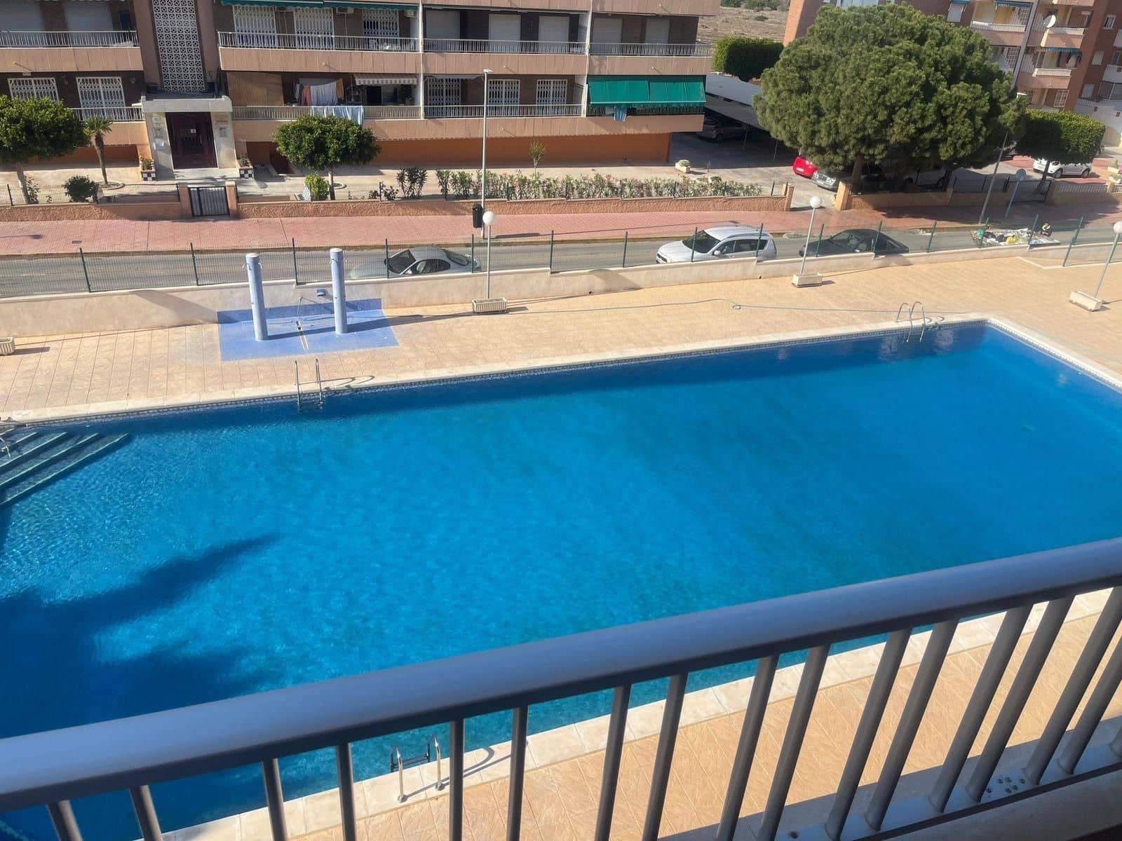 2 soverom Leilighet til leie i Torrevieja med svømmebasseng garasje - € 850 (Ref: 9421837)
