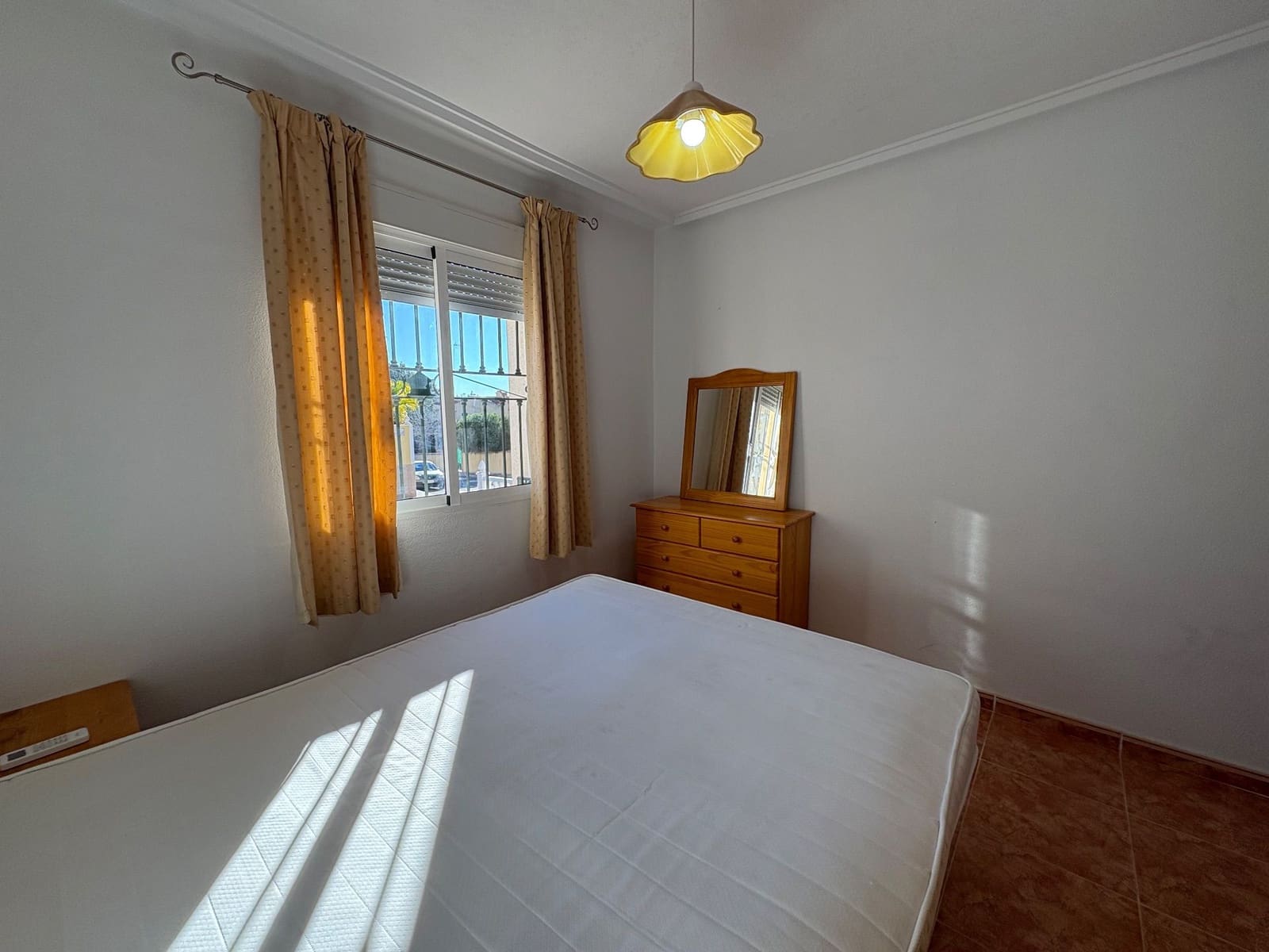 2 bedroom Bungalow for rent in Algorfa with pool garage - € 650 (Ref: 9424265)