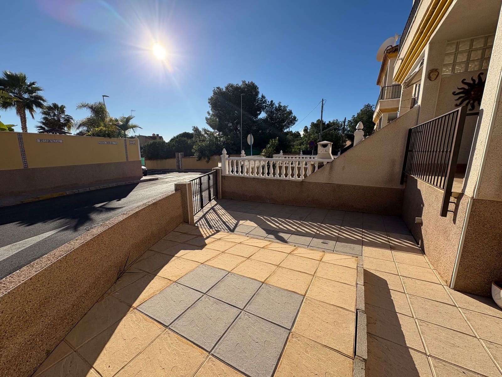 2 bedroom Bungalow for rent in Algorfa with pool garage - € 650 (Ref: 9424265)