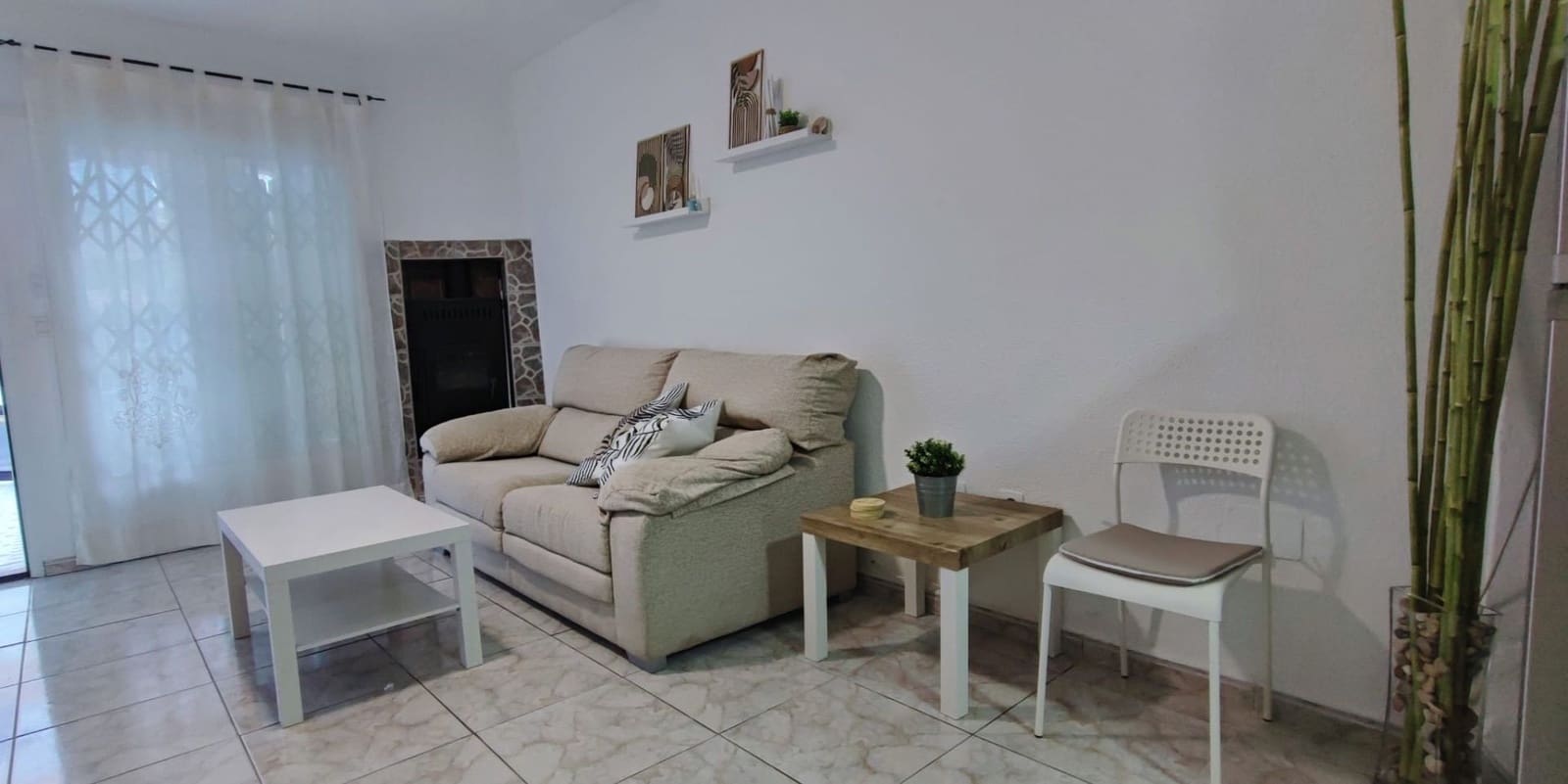 2 slaapkamer Huis te huur in Torrevieja met zwembad - € 800 (Ref: 9426863)