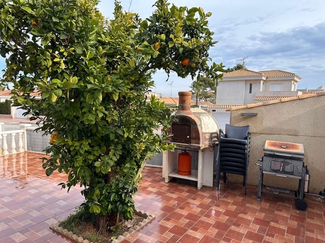 3 soverom Villa til leie i Orihuela Costa, Orihuela med svømmebasseng garasje - € 900 (Ref: 9430767)