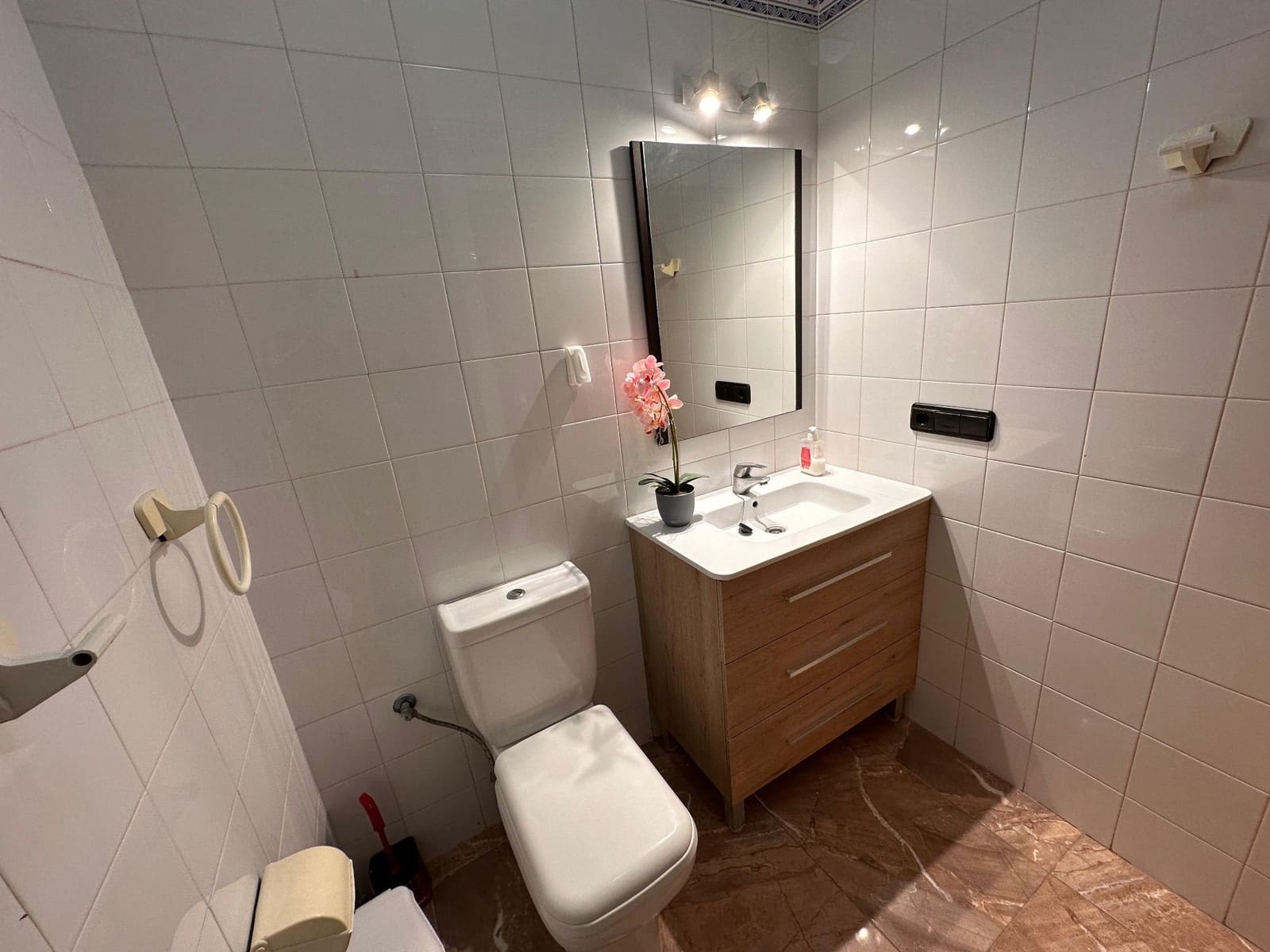 3 quarto Moradia para arrendar em Orihuela Costa com piscina garagem - 900 € (Ref: 9430767)