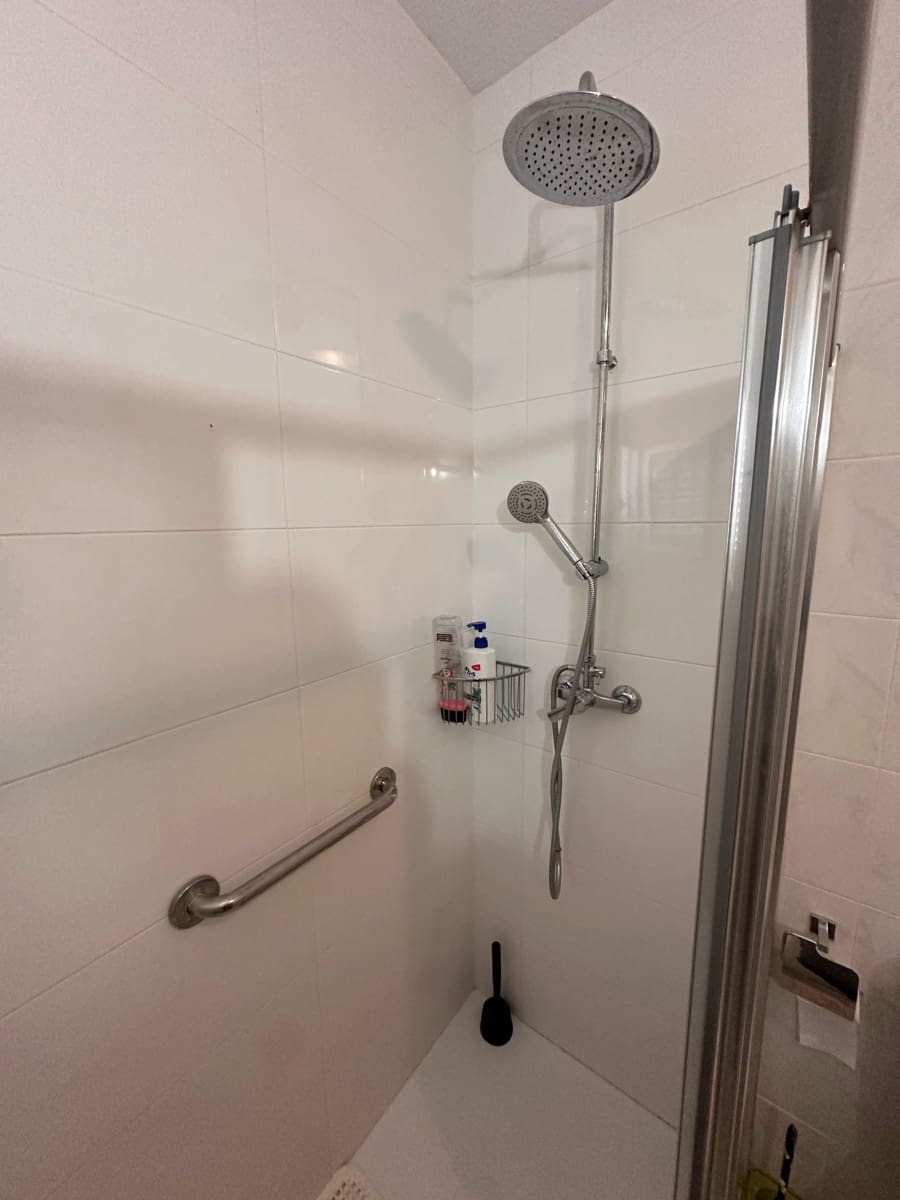 3 quarto Moradia para arrendar em Orihuela Costa com piscina garagem - 900 € (Ref: 9430767)