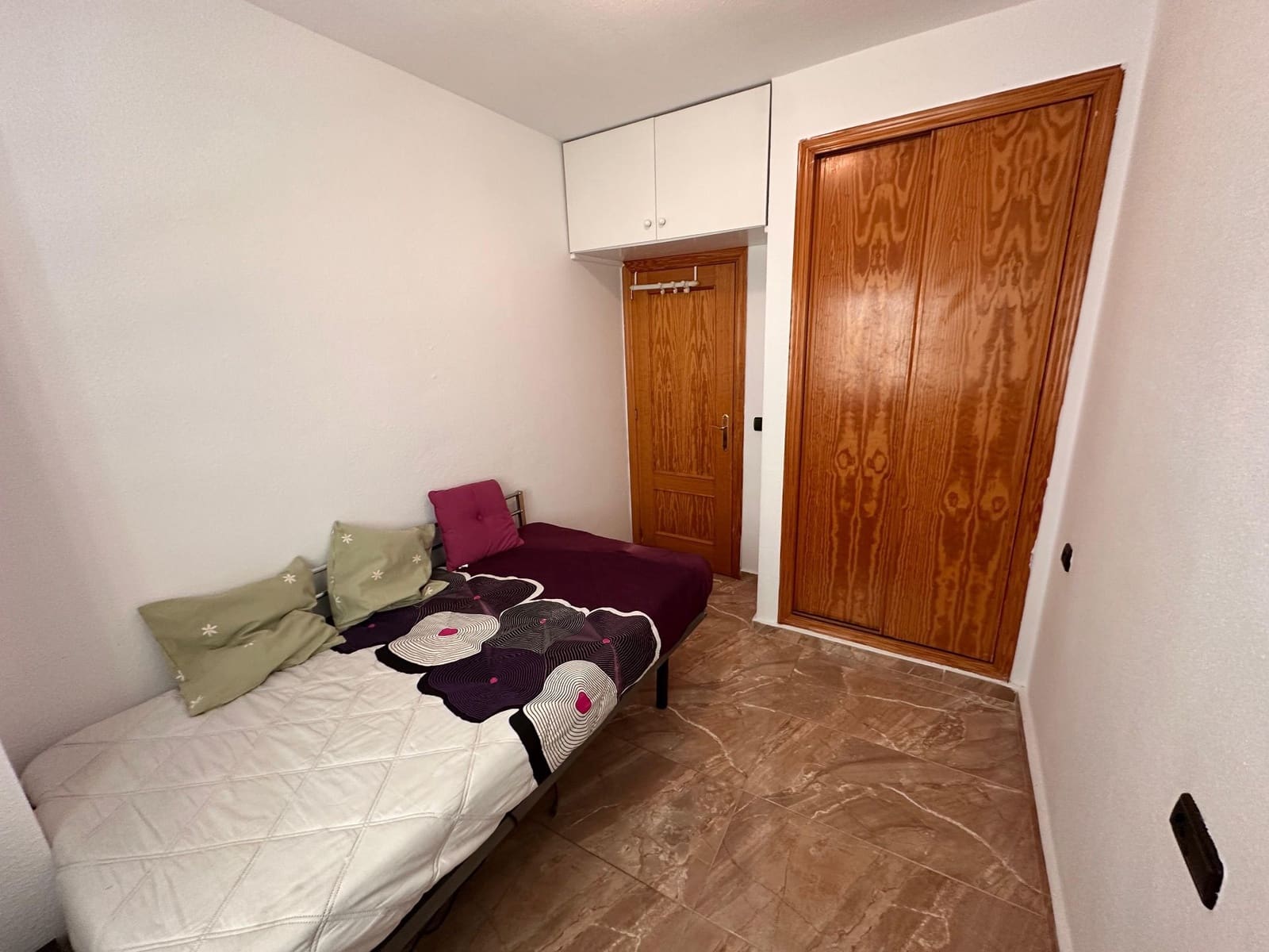 3 quarto Moradia para arrendar em Orihuela Costa com piscina garagem - 900 € (Ref: 9430767)