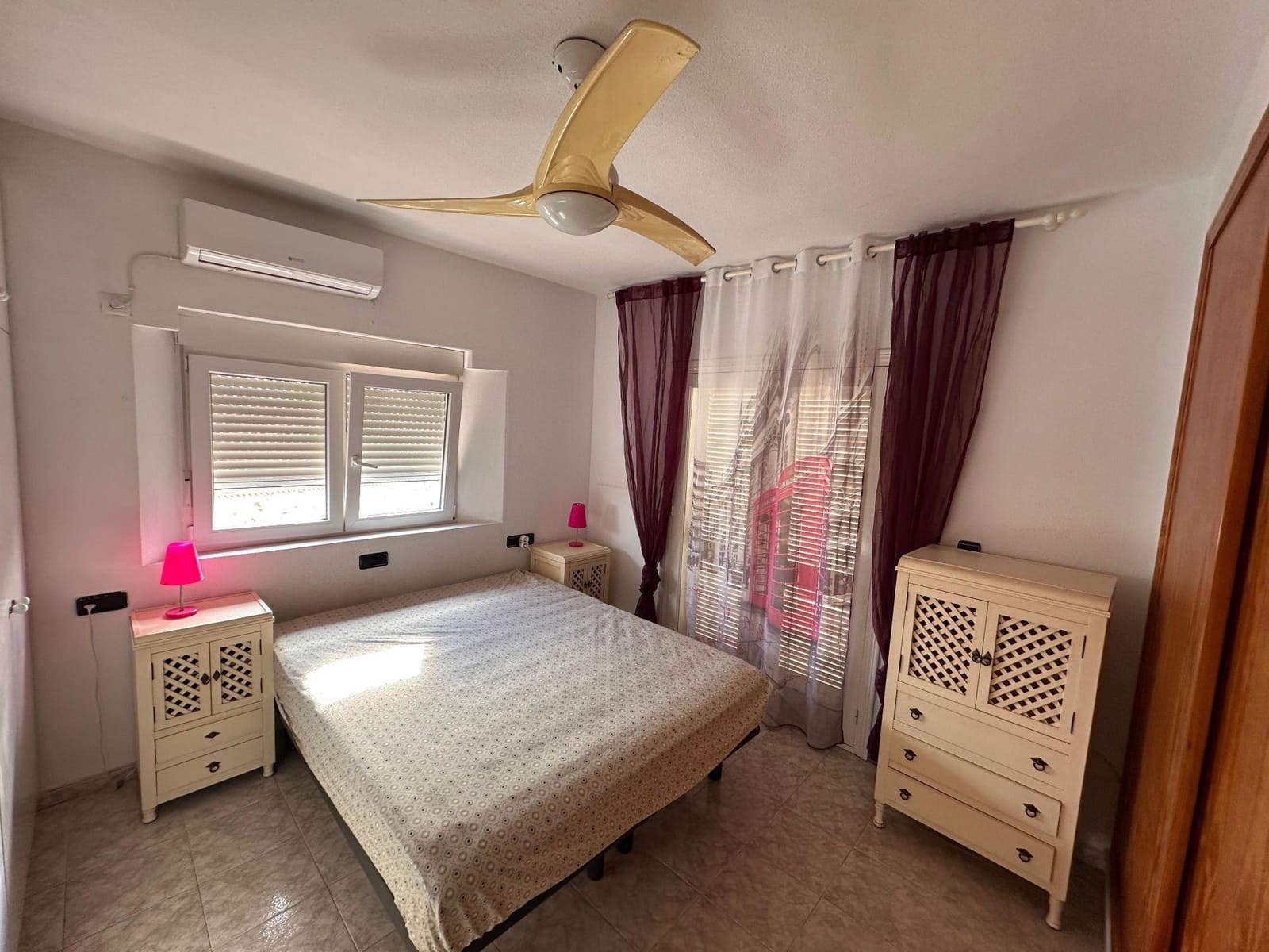 3 quarto Moradia para arrendar em Orihuela Costa com piscina garagem - 900 € (Ref: 9430767)