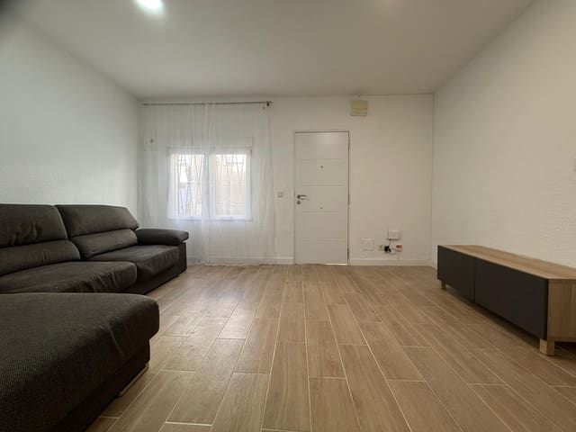 1 sypialnia Dom do wynajęcia w Torrevieja - 700 € (Ref: 9430768)
