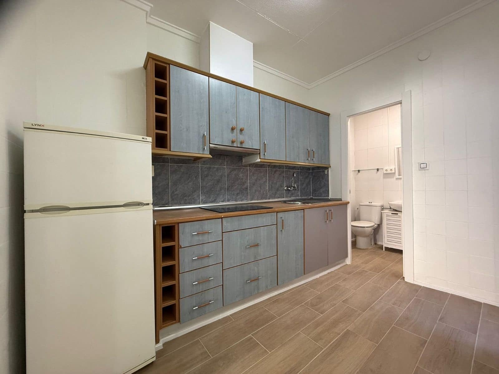 1 quarto Casa em Banda para arrendar em Torrevieja - 700 € (Ref: 9430768)