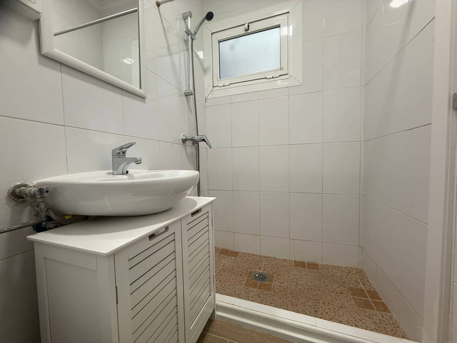 1 quarto Casa em Banda para arrendar em Torrevieja - 700 € (Ref: 9430768)