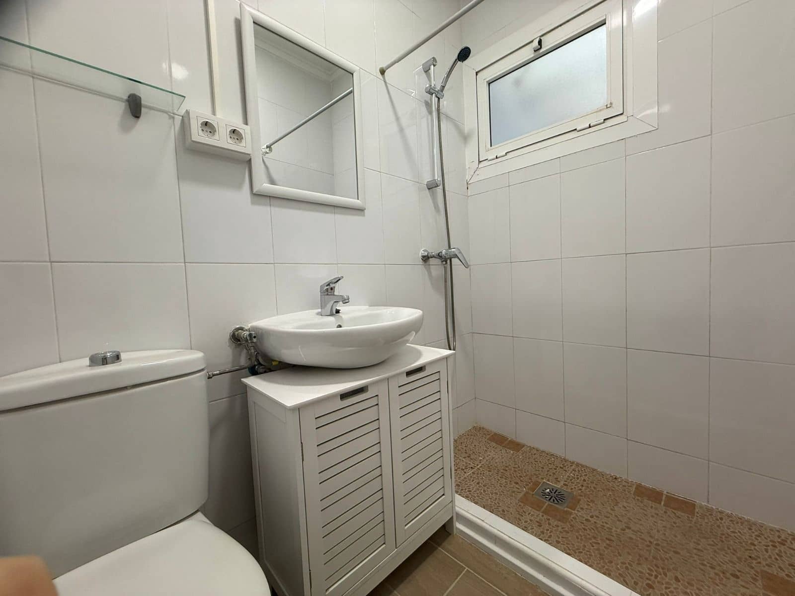 1 quarto Casa em Banda para arrendar em Torrevieja - 700 € (Ref: 9430768)
