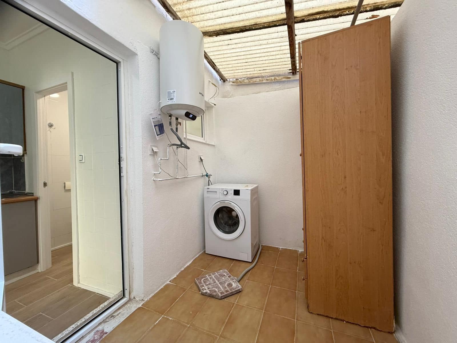 1 quarto Casa em Banda para arrendar em Torrevieja - 700 € (Ref: 9430768)