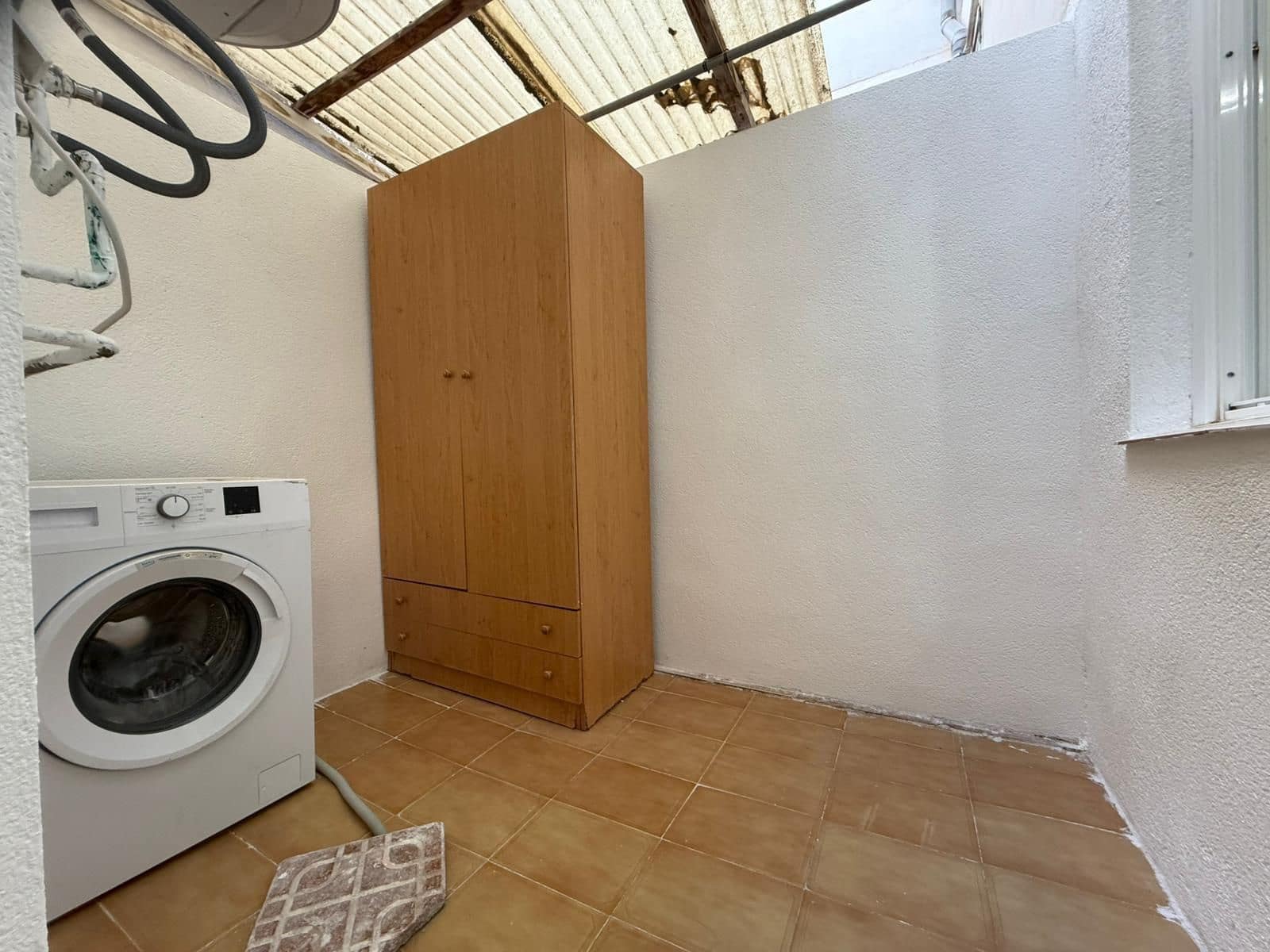 1 quarto Casa em Banda para arrendar em Torrevieja - 700 € (Ref: 9430768)